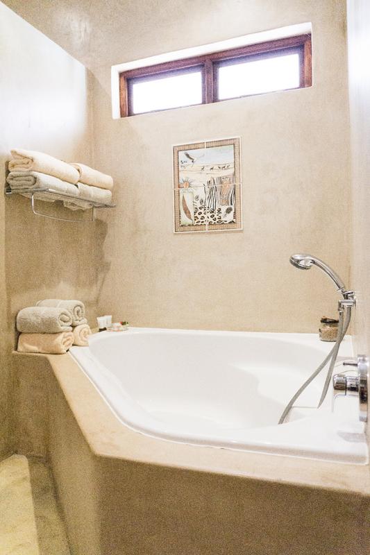 8 Bedroom Property for Sale in Pringle Bay Western Cape